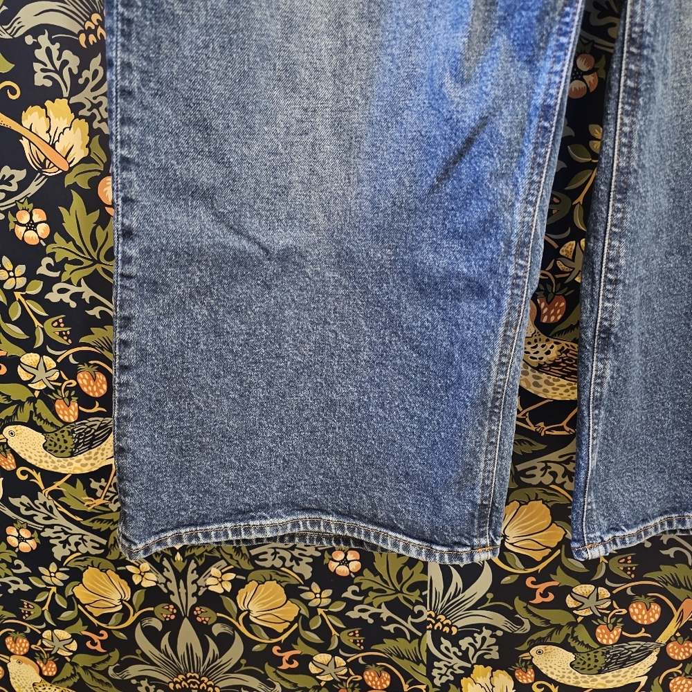 H&M Classic Cropped Wide Leg Chino Jeans - Picture 4 of 5